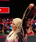 WWE_RAW_2018_06_18_720p_WEB_h264-HEEL_mp4_000330353.jpg