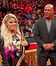 WWE_RAW_2018_06_18_720p_WEB_h264-HEEL_mp4_000339054.jpg