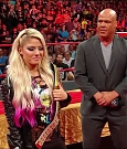 WWE_RAW_2018_06_18_720p_WEB_h264-HEEL_mp4_000340358.jpg