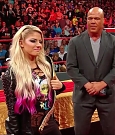 WWE_RAW_2018_06_18_720p_WEB_h264-HEEL_mp4_000341174.jpg