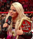 WWE_RAW_2018_06_18_720p_WEB_h264-HEEL_mp4_000444784.jpg