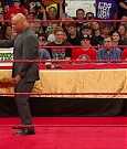 WWE_RAW_2018_06_18_720p_WEB_h264-HEEL_mp4_000450743.jpg