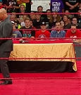 WWE_RAW_2018_06_18_720p_WEB_h264-HEEL_mp4_000475882.jpg