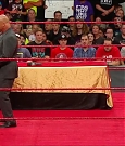 WWE_RAW_2018_06_18_720p_WEB_h264-HEEL_mp4_000476376.jpg