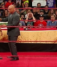 WWE_RAW_2018_06_18_720p_WEB_h264-HEEL_mp4_000485101.jpg