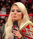 WWE_RAW_2018_06_18_720p_WEB_h264-HEEL_mp4_000503993.jpg