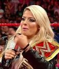 WWE_RAW_2018_06_18_720p_WEB_h264-HEEL_mp4_000534944.jpg