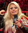 WWE_RAW_2018_06_18_720p_WEB_h264-HEEL_mp4_000540558.jpg