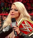 WWE_RAW_2018_06_18_720p_WEB_h264-HEEL_mp4_000555376.jpg