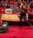 WWE_RAW_2018_06_18_720p_WEB_h264-HEEL_mp4_000604925.jpg