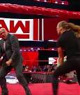 WWE_RAW_2018_06_18_720p_WEB_h264-HEEL_mp4_000627905.jpg