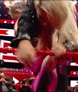 WWE_RAW_2018_06_18_720p_WEB_h264-HEEL_mp4_000670323.jpg