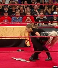 WWE_RAW_2018_06_18_720p_WEB_h264-HEEL_mp4_000671936.jpg