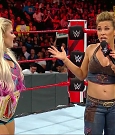 WWE_RAW_2018_06_25_720p_WEB_h264-HEEL_mp4_002995919.jpg