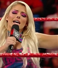 WWE_RAW_2018_06_25_720p_WEB_h264-HEEL_mp4_003047725.jpg