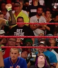 WWE_RAW_2018_08_06_720p_WEB_h264-HEEL_mp4_007972314.jpg