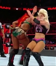 WWE_RAW_2018_08_13_720p_WEB_h264-HEEL_mp4_001100041.jpg