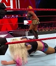 WWE_RAW_2018_08_13_720p_WEB_h264-HEEL_mp4_001109567.jpg