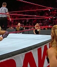 WWE_RAW_2018_08_27_720p_WEB_h264-HEEL_mp4_006181589.jpg