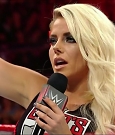 WWE_RAW_2018_09_03_720p_WEB_h264-HEEL_mp4_002679818.jpg