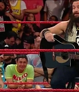 WWE_RAW_2018_09_03_720p_WEB_h264-HEEL_mp4_002740512.jpg