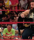 WWE_RAW_2018_09_03_720p_WEB_h264-HEEL_mp4_002741146.jpg