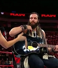 WWE_RAW_2018_09_03_720p_WEB_h264-HEEL_mp4_002761586.jpg