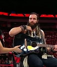 WWE_RAW_2018_09_03_720p_WEB_h264-HEEL_mp4_002762027.jpg