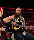 WWE_RAW_2018_09_03_720p_WEB_h264-HEEL_mp4_002767799.jpg