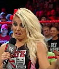 WWE_RAW_2018_09_03_720p_WEB_h264-HEEL_mp4_002777454.jpg