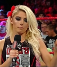 WWE_RAW_2018_09_03_720p_WEB_h264-HEEL_mp4_002778470.jpg