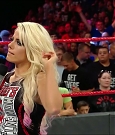 WWE_RAW_2018_09_03_720p_WEB_h264-HEEL_mp4_002779934.jpg