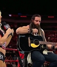 WWE_RAW_2018_09_03_720p_WEB_h264-HEEL_mp4_002786579.jpg