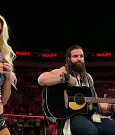 WWE_RAW_2018_09_03_720p_WEB_h264-HEEL_mp4_002797464.jpg