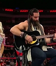 WWE_RAW_2018_09_03_720p_WEB_h264-HEEL_mp4_002828517.jpg