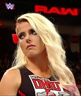 WWE_RAW_2018_09_03_720p_WEB_h264-HEEL_mp4_002833891.jpg