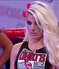 WWE_RAW_2018_09_03_720p_WEB_h264-HEEL_mp4_002909415.jpg