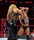 WWE_RAW_2018_09_03_720p_WEB_h264-HEEL_mp4_002955894.jpg