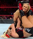 WWE_RAW_2018_09_03_720p_WEB_h264-HEEL_mp4_002984413.jpg