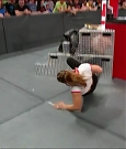 WWE_RAW_2018_09_03_720p_WEB_h264-HEEL_mp4_003162649.jpg