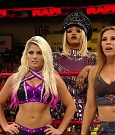 WWE_RAW_2018_09_10_720p_WEB_h264-HEEL_mp4_005409350.jpg