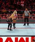 WWE_RAW_2018_09_10_720p_WEB_h264-HEEL_mp4_005507688.jpg