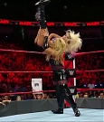 WWE_RAW_2018_09_10_720p_WEB_h264-HEEL_mp4_005516310.jpg