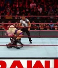 WWE_RAW_2018_09_10_720p_WEB_h264-HEEL_mp4_005709744.jpg