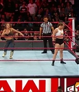 WWE_RAW_2018_09_10_720p_WEB_h264-HEEL_mp4_006049269.jpg