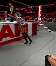 WWE_RAW_2018_09_10_720p_WEB_h264-HEEL_mp4_006096188.jpg