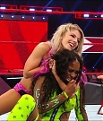 WWE_RAW_2019_07_15_720p_WEB_h264-HEEL_mp4_005181687.jpg