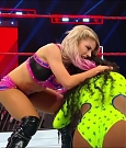 WWE_RAW_2019_07_15_720p_WEB_h264-HEEL_mp4_005198854.jpg