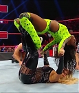 WWE_RAW_2019_07_15_720p_WEB_h264-HEEL_mp4_005328216.jpg