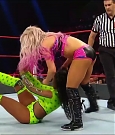 WWE_RAW_2019_07_15_720p_WEB_h264-HEEL_mp4_005497435.jpg